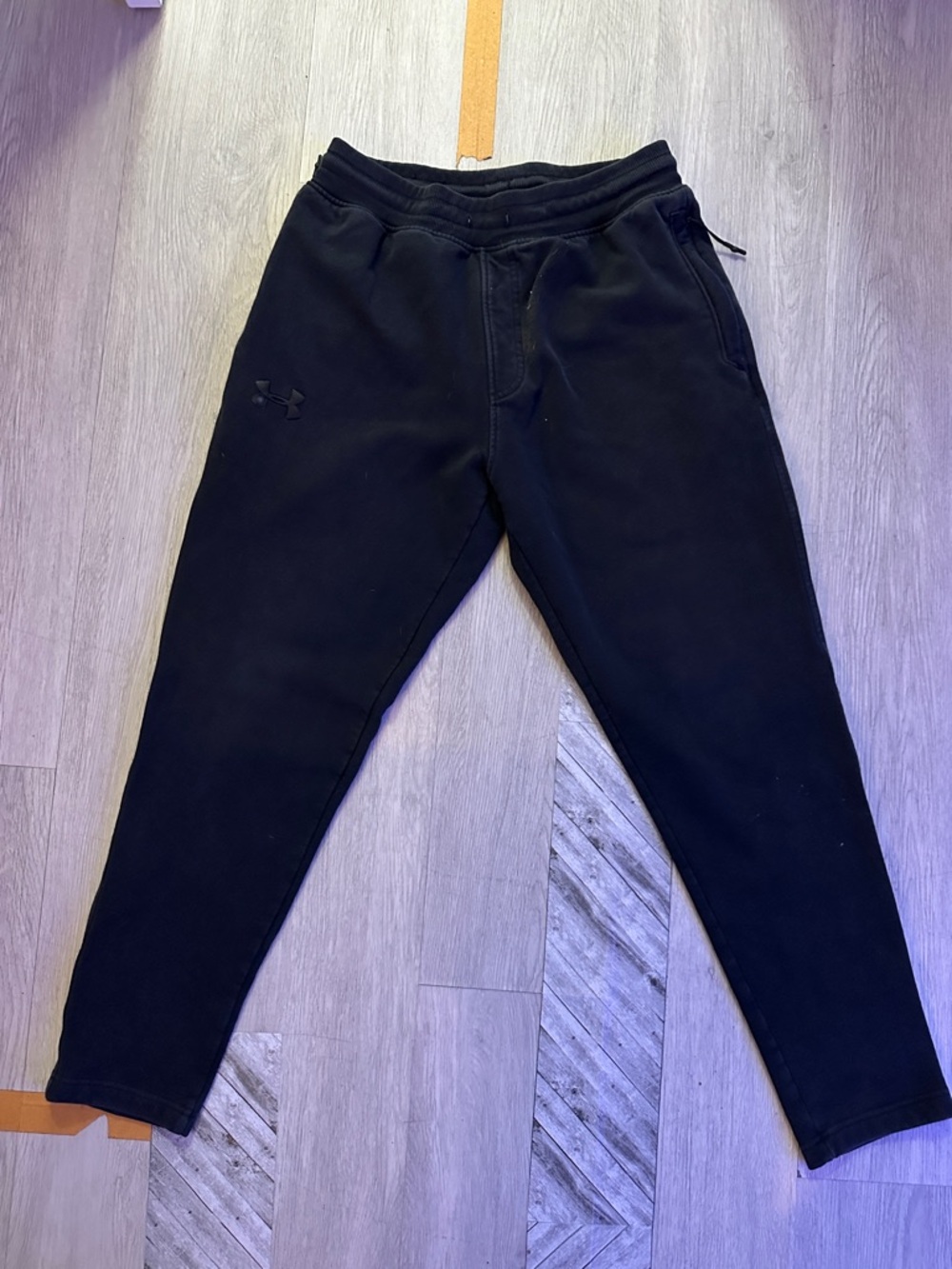 Under Armour Black Men's Fitted Jogger Pants